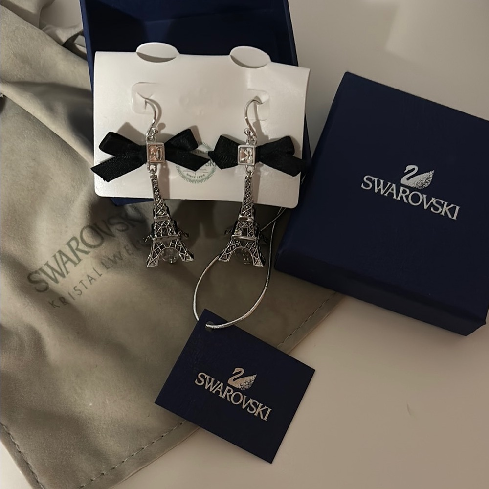 Swarovski Silver and Black Paris Eiffel Tower  Earrings